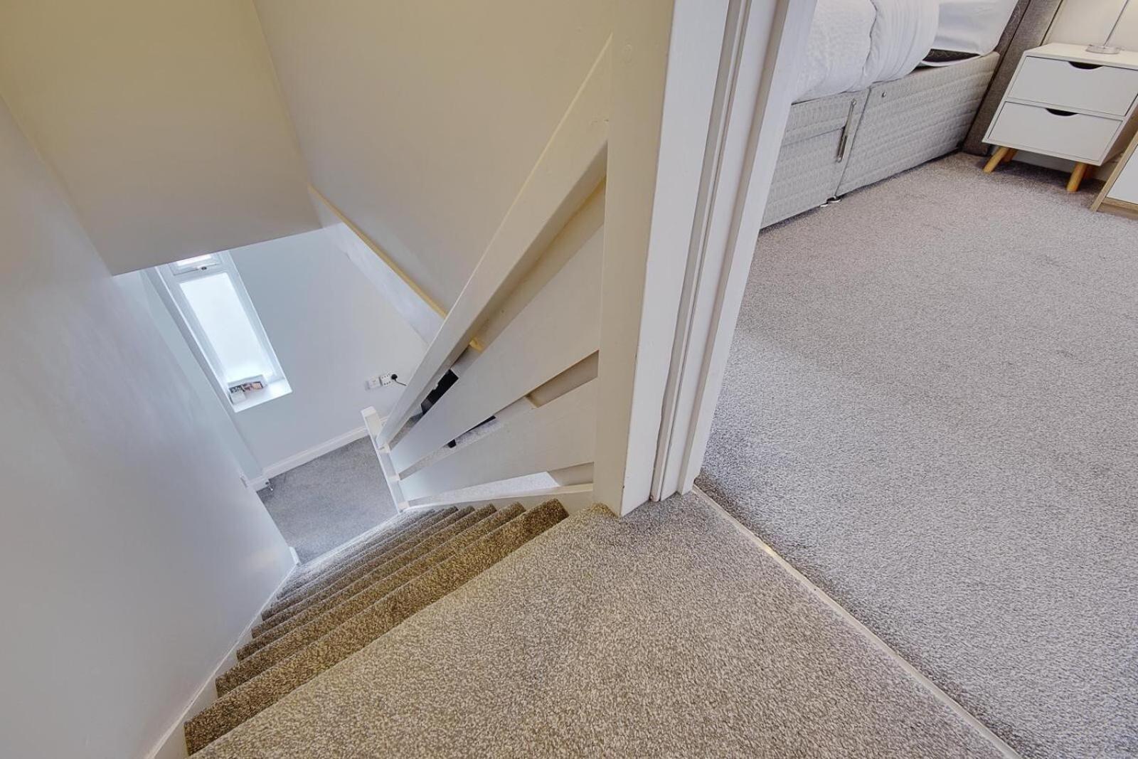 Ashley Road Apartments Poole Extérieur photo